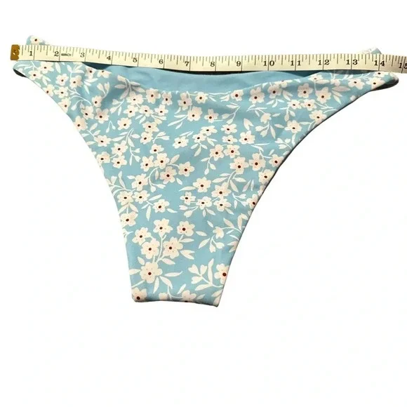 Zaful Floral Bikini Set - Size 6 - New with Tags - Light Blue - Picture 5 of 10